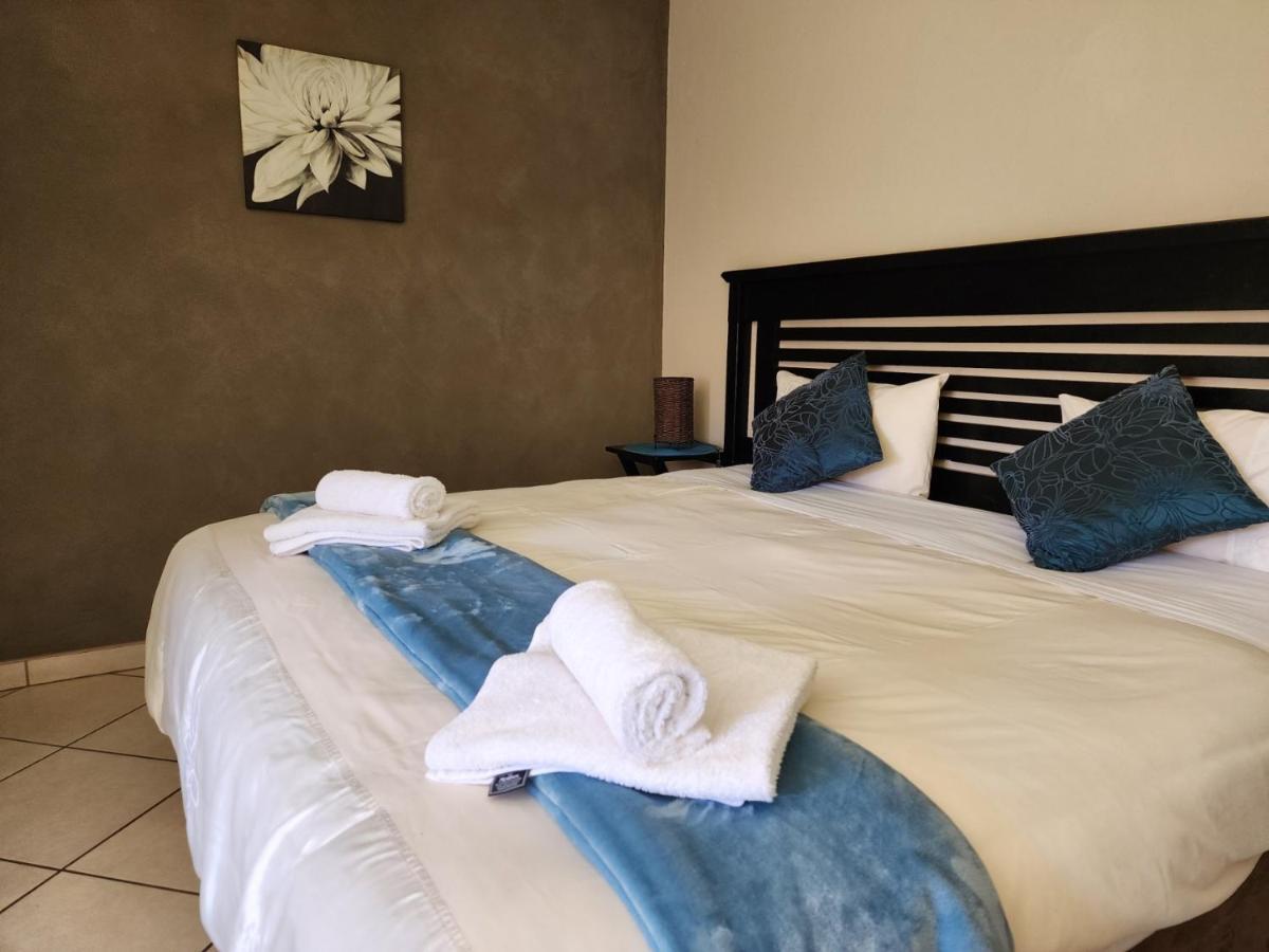 Southy Inn By The Lake Benoni Extérieur photo