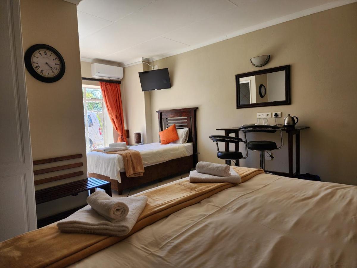 Southy Inn By The Lake Benoni Extérieur photo