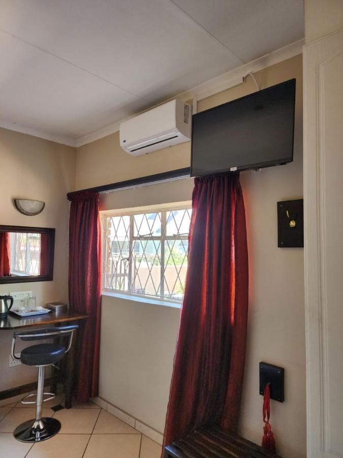 Southy Inn By The Lake Benoni Extérieur photo